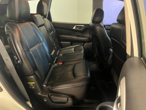 Used 2017 Nissan Pathfinder SL w/ SL Premium Package image 35