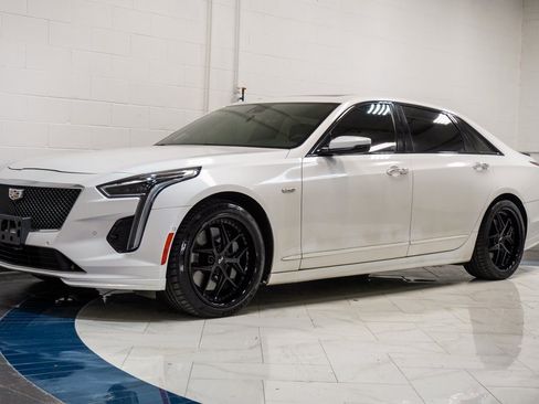 Used 2020 Cadillac CT6 V image 4