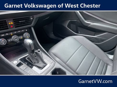 Used 2021 Volkswagen Jetta SEL FWD image 13