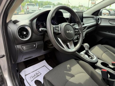 Used 2023 Kia Forte LXS FWD image 18