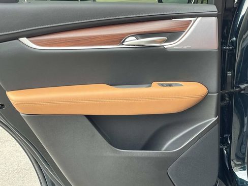 New 2026 Cadillac XT5 Premium Luxury image 20