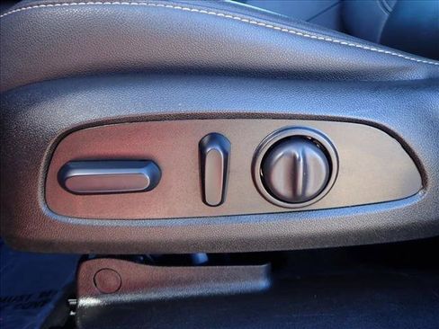 Used 2024 Chevrolet Blazer LT image 13