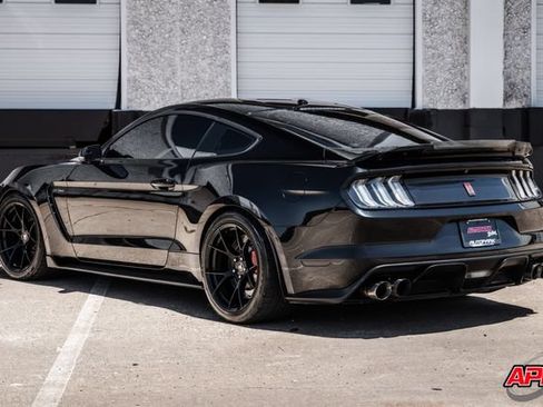 Used 2017 Ford Mustang Shelby GT350 w/ Electronics Package RWD image 5