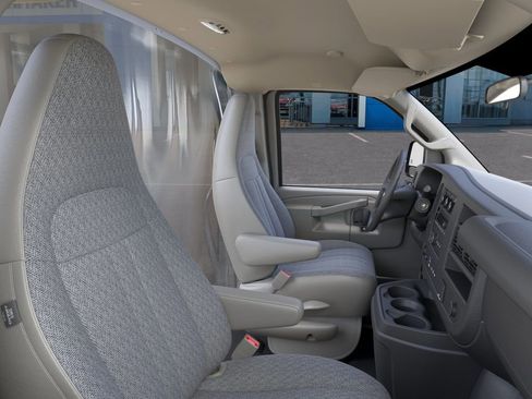 New 2026 Chevrolet Express 3500 w/ Power Convenience Package RWD image 17