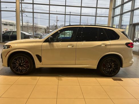 Used 2025 BMW X5 M Competition w/ Executive Package image 7
