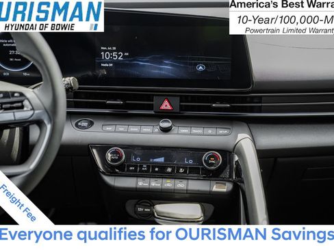 New 2025 Hyundai Elantra SEL image 18