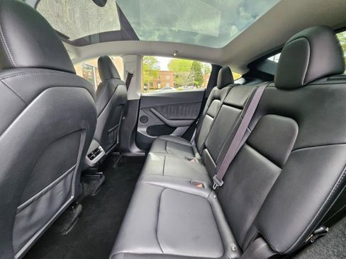 Used 2023 Tesla Model Y Long Range image 62