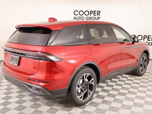 New 2026 Lincoln Nautilus Premier w/ Jet Appearance Package AWD/4WD image 20