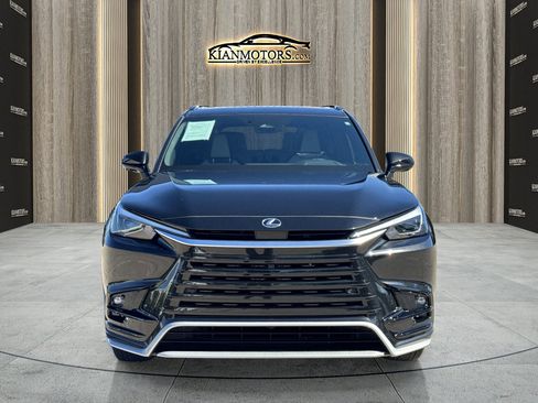 Used 2024 Lexus TX 500h AWD w/ Technology Package image 5