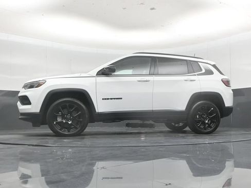 New 2026 Jeep Compass Latitude AWD/4WD image 49