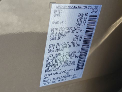 Certified 2025 Nissan Pathfinder Platinum w/ Cargo Package FWD image 28