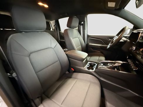 New 2026 GMC Canyon Elevation w/ Convenience Package image 26