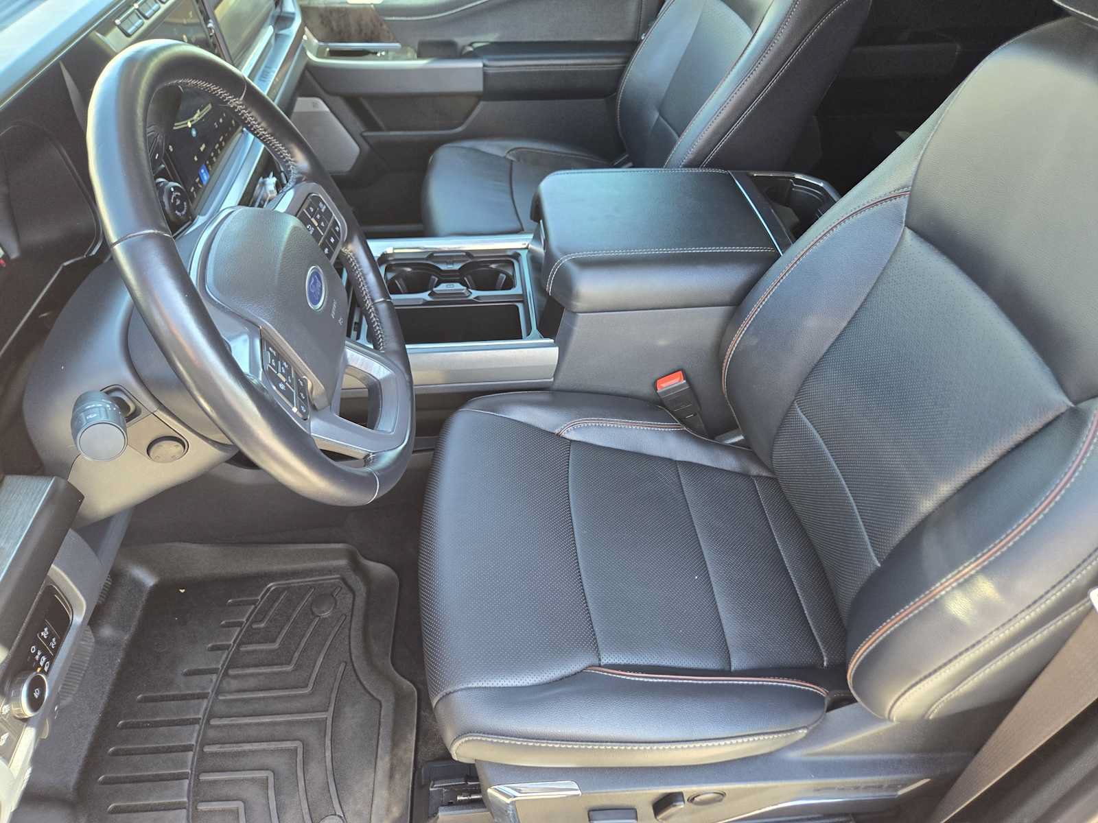 Used 2023 Ford F250 Lariat w/ Lariat Ultimate Package AWD/4WD image 14