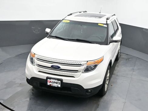 Used 2013 Ford Explorer Limited image 30