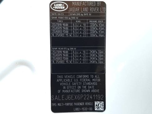 Used 2023 Land Rover Defender 90 S AWD/4WD image 50