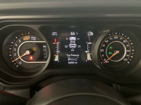 Used 2024 Jeep Wrangler Unlimited Rubicon image 17