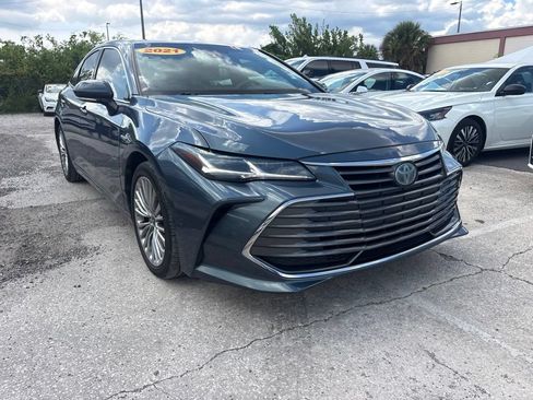 Used 2021 Toyota Avalon Limited FWD image 1