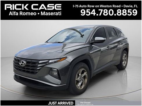 Used 2023 Hyundai Tucson SE FWD image 1