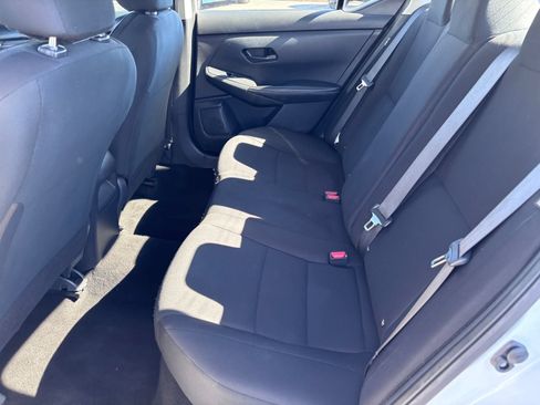 Used 2024 Nissan Sentra S FWD image 16