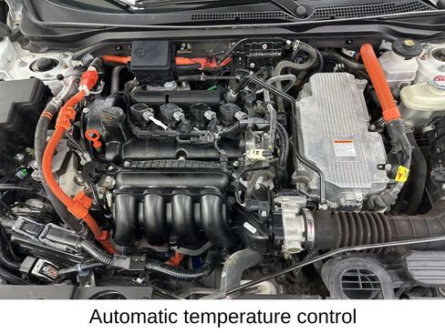 Used 2022 Honda Insight Touring image 19