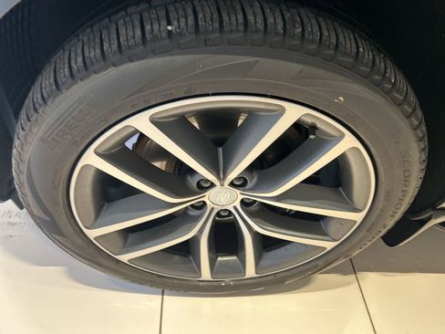 Used 2024 Land Rover Range Rover Long Wheelbase SE image 21