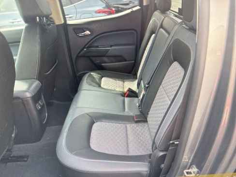 Used 2020 Chevrolet Colorado Z71 image 10