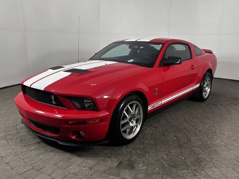 Used 2007 Ford Mustang Shelby GT500 RWD image 3