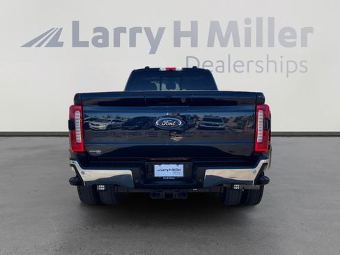 Used 2023 Ford F450 Lariat w/ Lariat Ultimate Package image 4