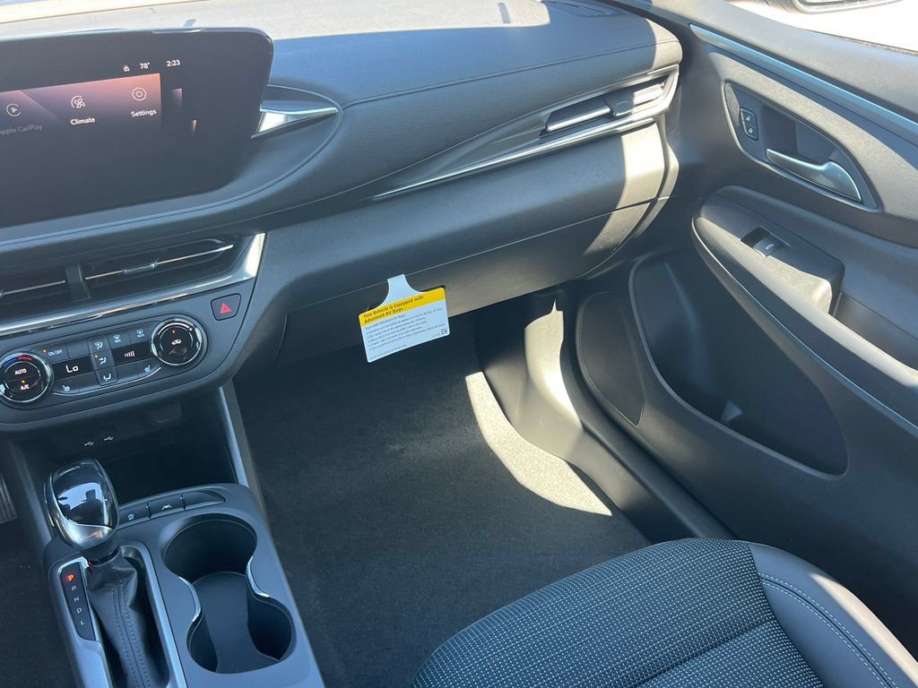 New 2026 Buick Envista Preferred w/ Convenience I Package FWD image 25