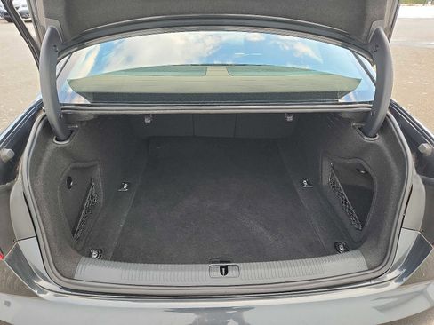 Used 2017 Audi A4 2.0T Premium Plus w/ Premium Plus Package image 28