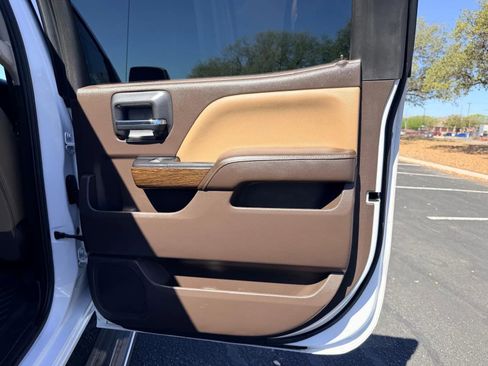 Used 2018 GMC Sierra 1500 Denali w/ Denali Ultimate Package image 22