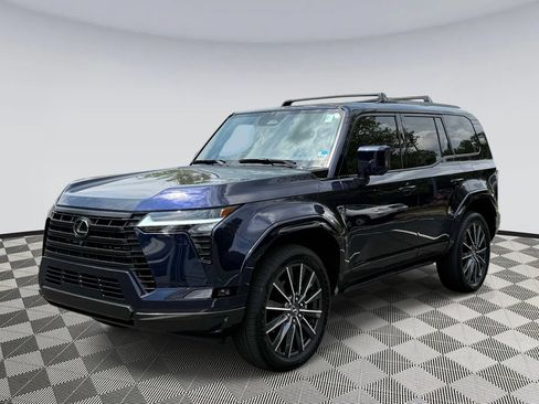 Used 2025 Lexus GX 550 w/ Accessory Package (Z1) AWD/4WD image 5
