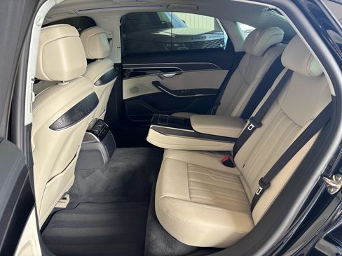 Used 2025 Audi A8 L 3.0T AWD/4WD image 32