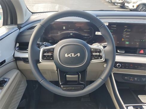 New 2026 Kia Carnival SX image 12