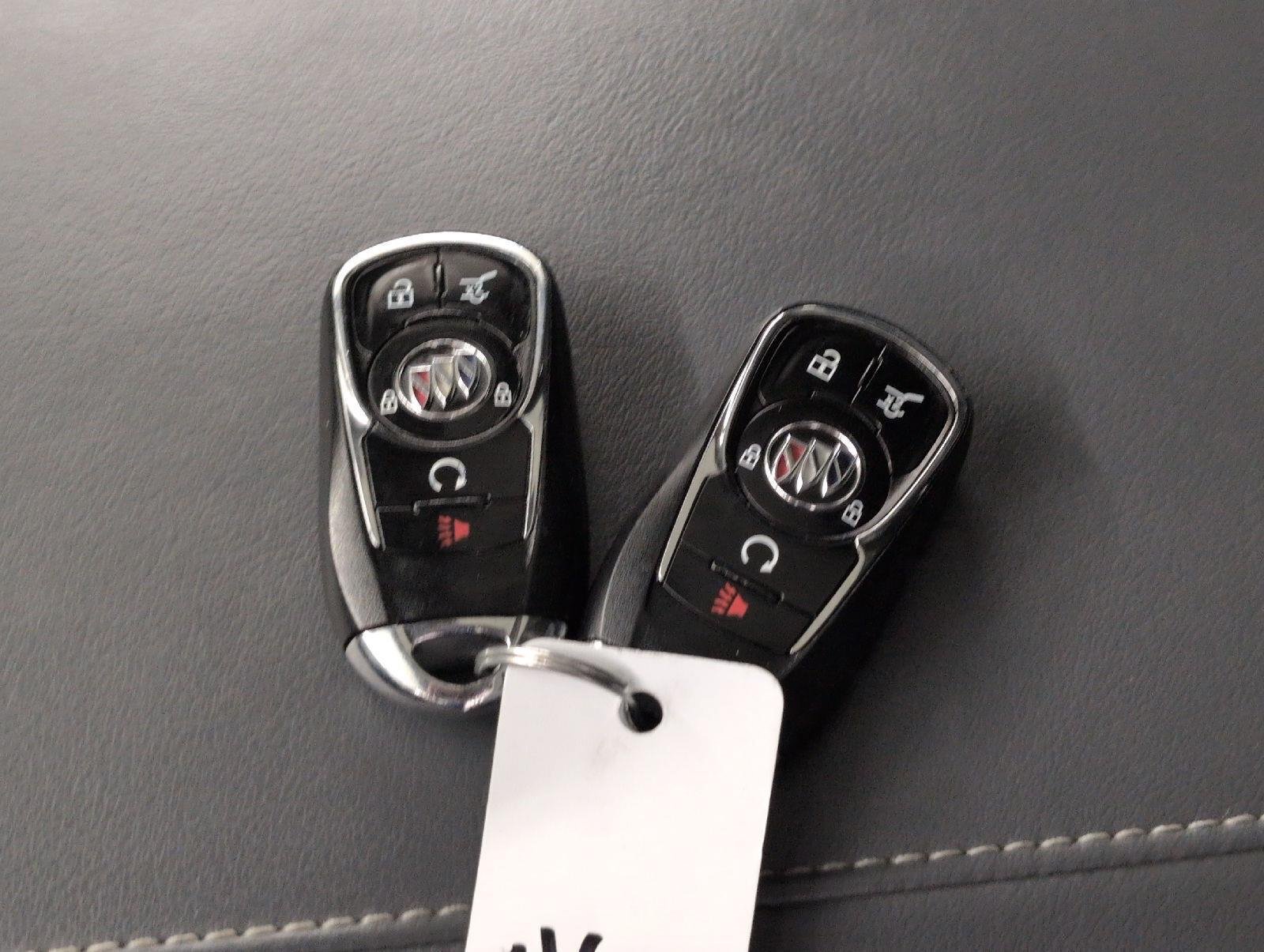 Used 2020 Buick Enclave Essence w/ Sport Touring Edition AWD/4WD image 28