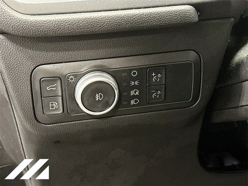 Used 2022 Ford Escape SEL w/ Technology Package image 10