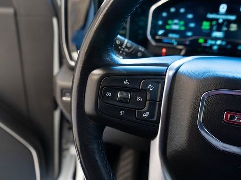 Used 2022 GMC Sierra 1500 SLT image 24