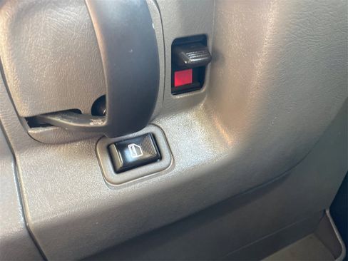 Used 2014 Chevrolet Express 2500 2500 Cargo image 49