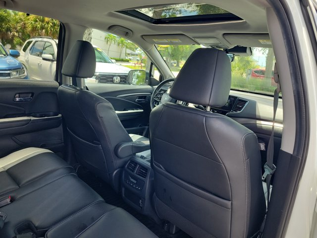 Used 2022 Honda Pilot Special Edition image 11