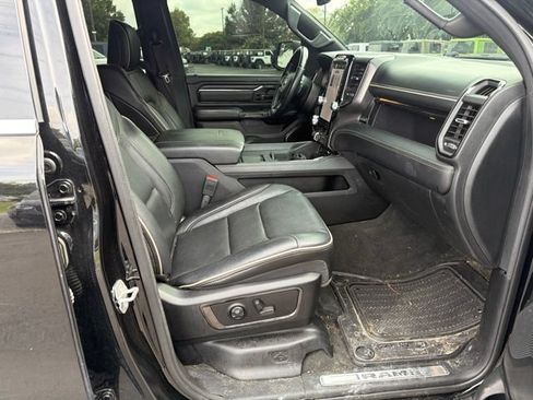 Used 2022 RAM 1500 Limited AWD/4WD image 11