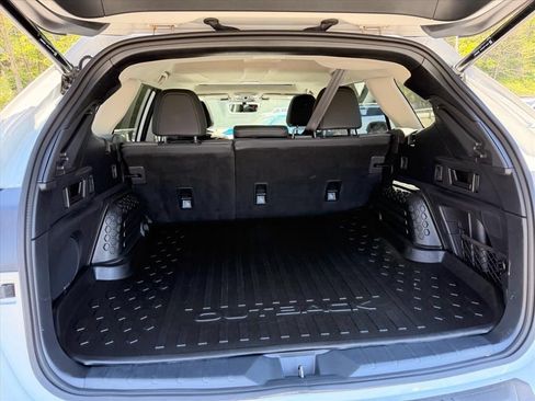 Used 2025 Subaru Outback Onyx Edition XT AWD/4WD image 29