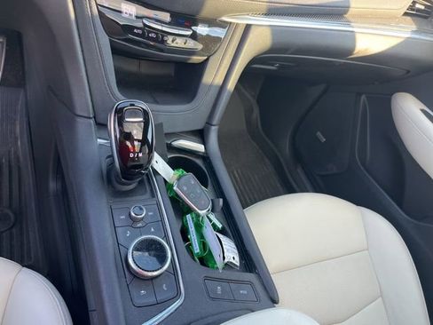 Used 2020 Cadillac XT5 Sportv AWD/4WD image 35