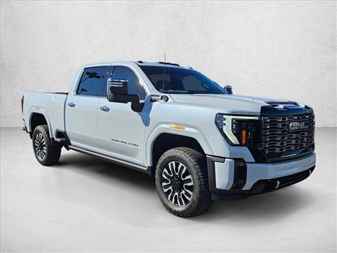 New 2026 GMC Sierra 2500 Denali Ultimate w/ Max Trailering Package image 7