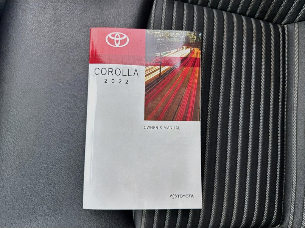Used 2022 Toyota Corolla XSE w/ Carpet Mat Package (TMS) FWD image 41