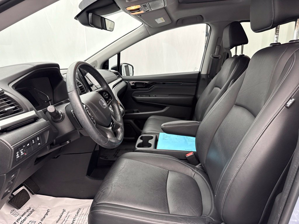 Used 2023 Honda Odyssey Touring image 18