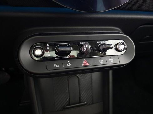 Used 2025 MINI Cooper S image 30