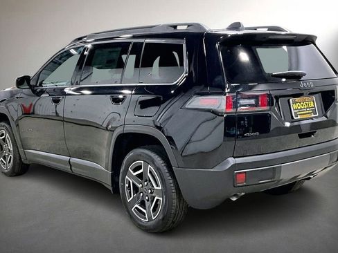 New 2026 Jeep Cherokee Laredo image 3