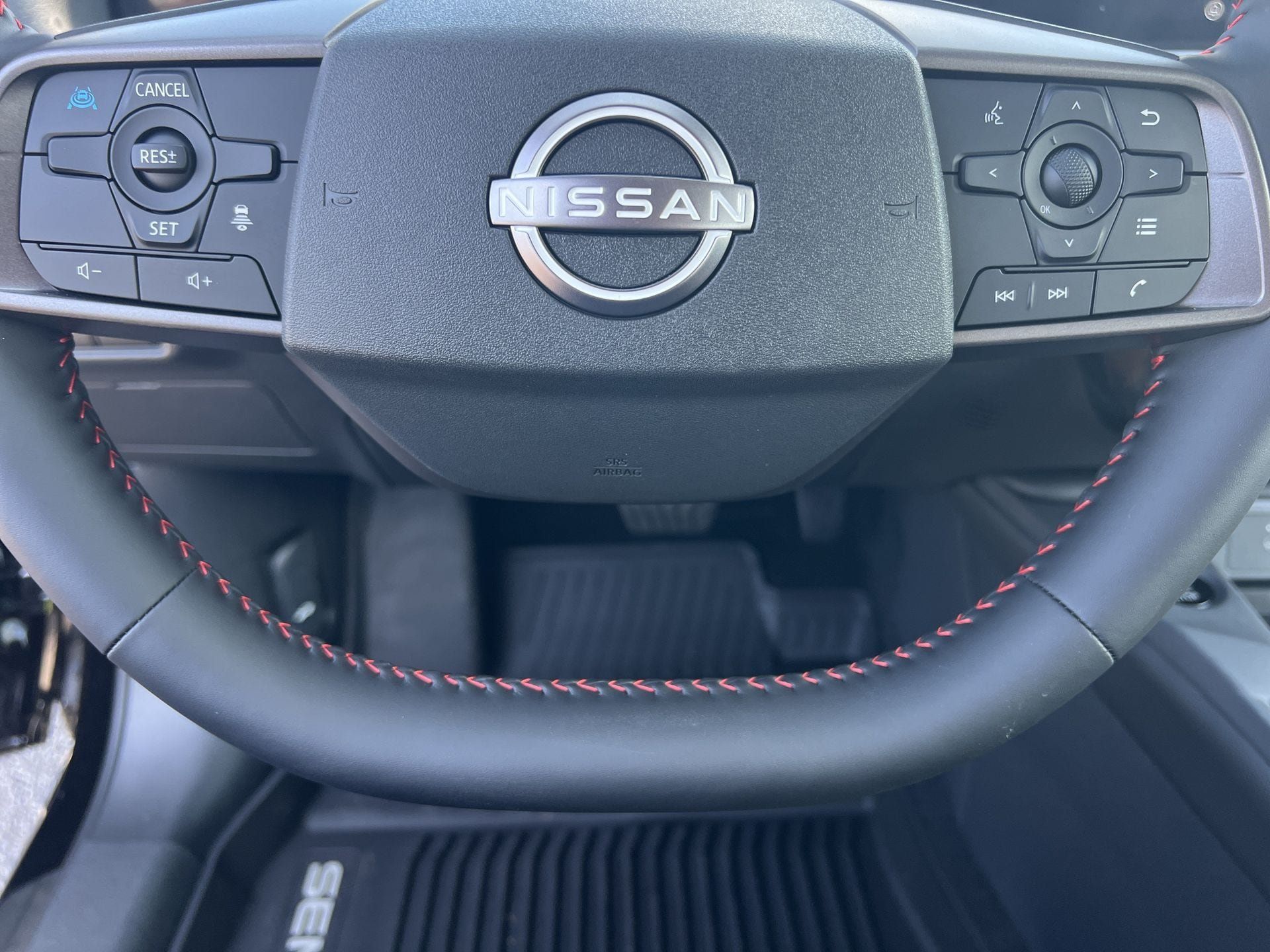 New 2027 Nissan Sentra SR w/ SR Premium Package FWD image 9