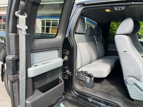 Used 2011 Ford F150 XLT w/ XLT Chrome Pkg AWD/4WD image 19