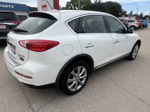 Used 2017 INFINITI QX50 2WD image 8